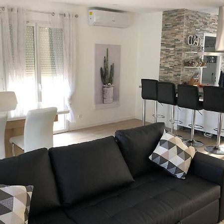 Agreable Maison Entre Bordeaux Et Le Bassin Saint-Jean-d'Illac Exteriör bild