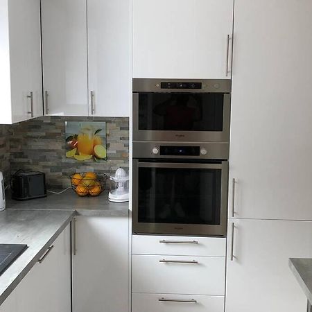 Agreable Maison Entre Bordeaux Et Le Bassin Saint-Jean-d'Illac Exteriör bild