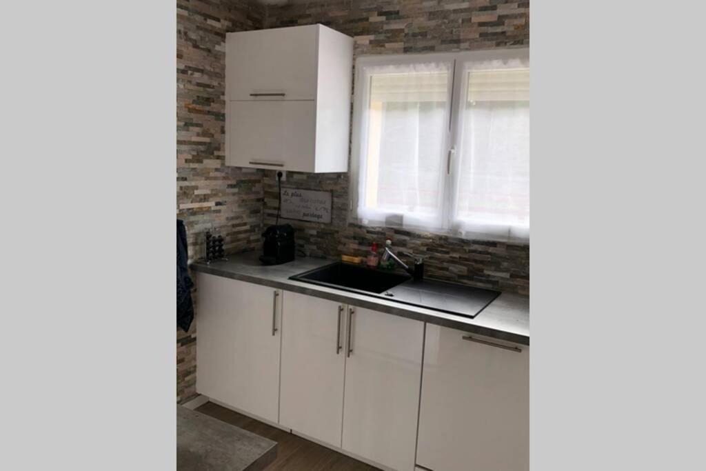 Agreable Maison Entre Bordeaux Et Le Bassin Saint-Jean-d'Illac Exteriör bild