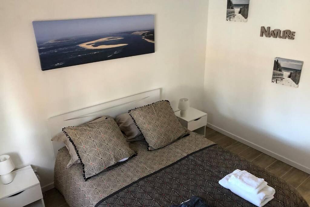 Agreable Maison Entre Bordeaux Et Le Bassin Saint-Jean-d'Illac Exteriör bild